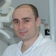 Бейбулатов Георгий Джамалутдинович, стоматолог-терапевт