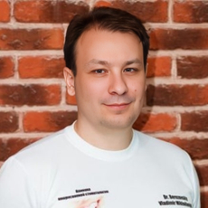 Березовский Владимир Михайлович, стоматолог-хирург