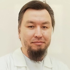 Умеров Ильнур Ибрагимович, врач УЗД