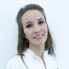 Лях Елена Викторовна, стоматолог-терапевт