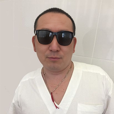 Эренценов Эдуард Владимирович, массажист