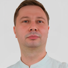 Андронов Михаил Сергеевич, стоматолог-терапевт