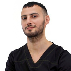 Давтян Тигран Давидович, стоматолог-хирург