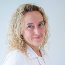 Черникова Елена Юрьевна, рефлексотерапевт