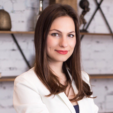 Жулина Екатерина Дмитриевна, стоматолог-терапевт