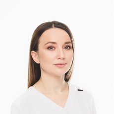 Шостак Александра Евгеньевна, врач-косметолог