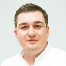 Осканов Адам Камаудинович, стоматолог-хирург