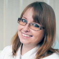 Иванникова Анастасия Вячеславовна, стоматолог-терапевт
