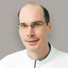 Малаховский Илья Андреевич, стоматолог-ортопед