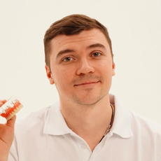 Новиков Игнат Вячеславович, стоматолог-ортопед