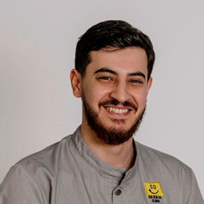 Аракелян Армен Ваагнович, стоматолог-ортопед