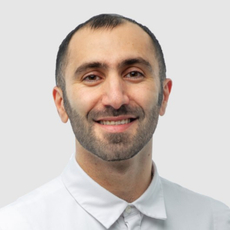 Мурадов Назим Хайруллаевич, стоматолог-терапевт