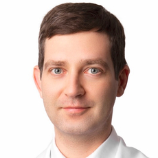 Абрамов Сергей Игоревич, офтальмолог-хирург