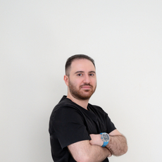 Кошкелян Артур Артурович, стоматолог-ортопед