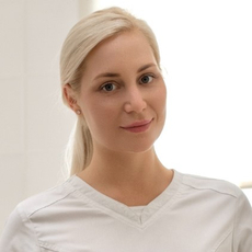 Медведева Кристина Валерьевна, стоматолог-хирург
