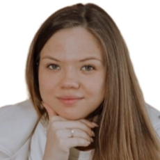Ашихмина Александра Юрьевна, инструктор ЛФК