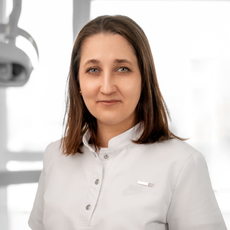 Бердникова Ирина Леонидовна, стоматолог-терапевт