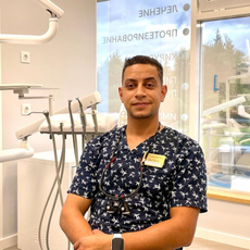 Махталь Милуд, стоматолог-хирург