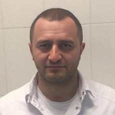 Амоян Эдгар Фирдусиевич, стоматолог-ортопед