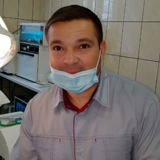 Грабар Вадим Владимирович, стоматолог-терапевт