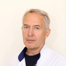 Кушнирук Петр Иванович, нейрохирург