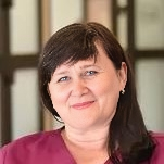 Цоколова Лариса Анатольевна, стоматолог-хирург