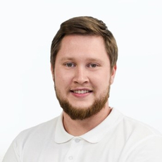 Виноградов Дмитрий Евгеньевич, стоматолог-хирург