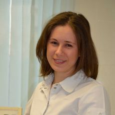 Николайчук Анна Владимировна, стоматолог-терапевт