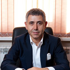 Юсеф Наим Юсеф, офтальмолог