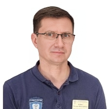 Юров Руслан Викторович, стоматолог-ортопед