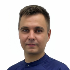 Хисамутдинов Ренат Маратович, стоматолог-хирург