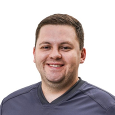 Таранов Кирилл Олегович, стоматолог-хирург