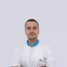 Змеев Дмитрий Геннадьевич, ортопед