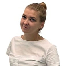 Шмелева Анна Владимировна, стоматолог-терапевт
