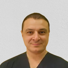 Погосян Артур Эдуардович, ортопед