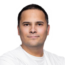 Мухаметзянов Артур Ирикович, стоматолог-хирург