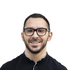 Винокуров Артем Юрьевич, стоматолог-терапевт