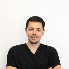 Ротарь Денис Станиславович, стоматолог-хирург