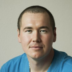 Новиков Д. А., нейрохирург