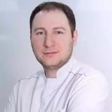 Месропов Тигран Эдуардович, стоматолог-терапевт