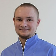Ожгихин Вячеслав Анатольевич, стоматолог-терапевт