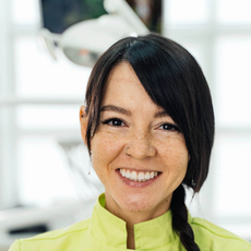 Зубаирова Альбина Фархатовна, стоматолог-терапевт