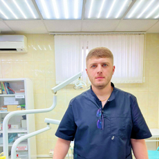 Гаджиев Султан Абдулгапурович, стоматолог-терапевт