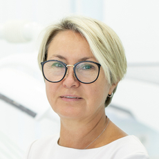 Фоминых Инна Геннадиевна, стоматолог-терапевт