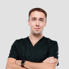 Жарков Роман Александрович, стоматолог-хирург