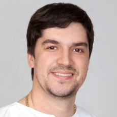 Гармаш Роман Александрович, пластический хирург