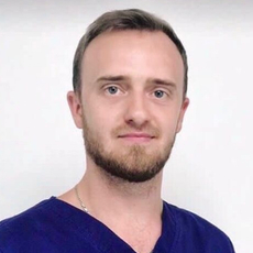 Чередников Антон Александрович, стоматолог-терапевт