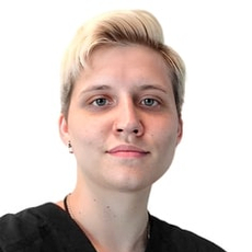 Храдиль Николь, стоматолог-хирург