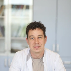 Ульянов Антон Юрьевич, детский ортопед