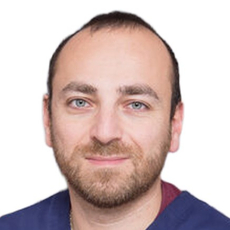 Карапетян Оганес Завенович, стоматолог-хирург